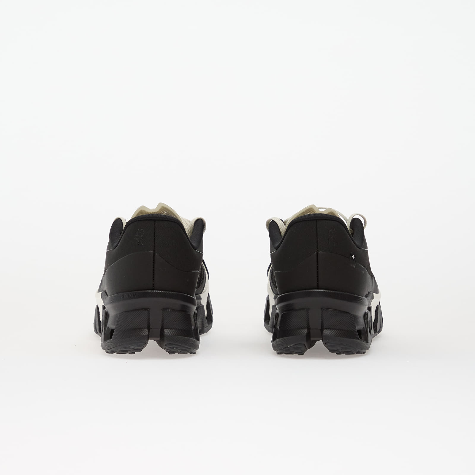 Damen Sneaker und Schuhe On x PAF Cloudmonster Hyper W Black/ Black