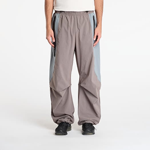Nike Tech Men's Dri-FIT Woven Color-Block Oversized Pants Cave Stone/ Cool Grey/ Black