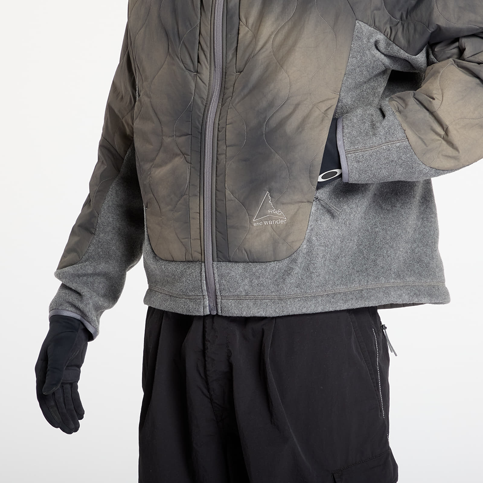 Kurtki męskie ROA x And Wander Quilted Fleece Jacket Grey