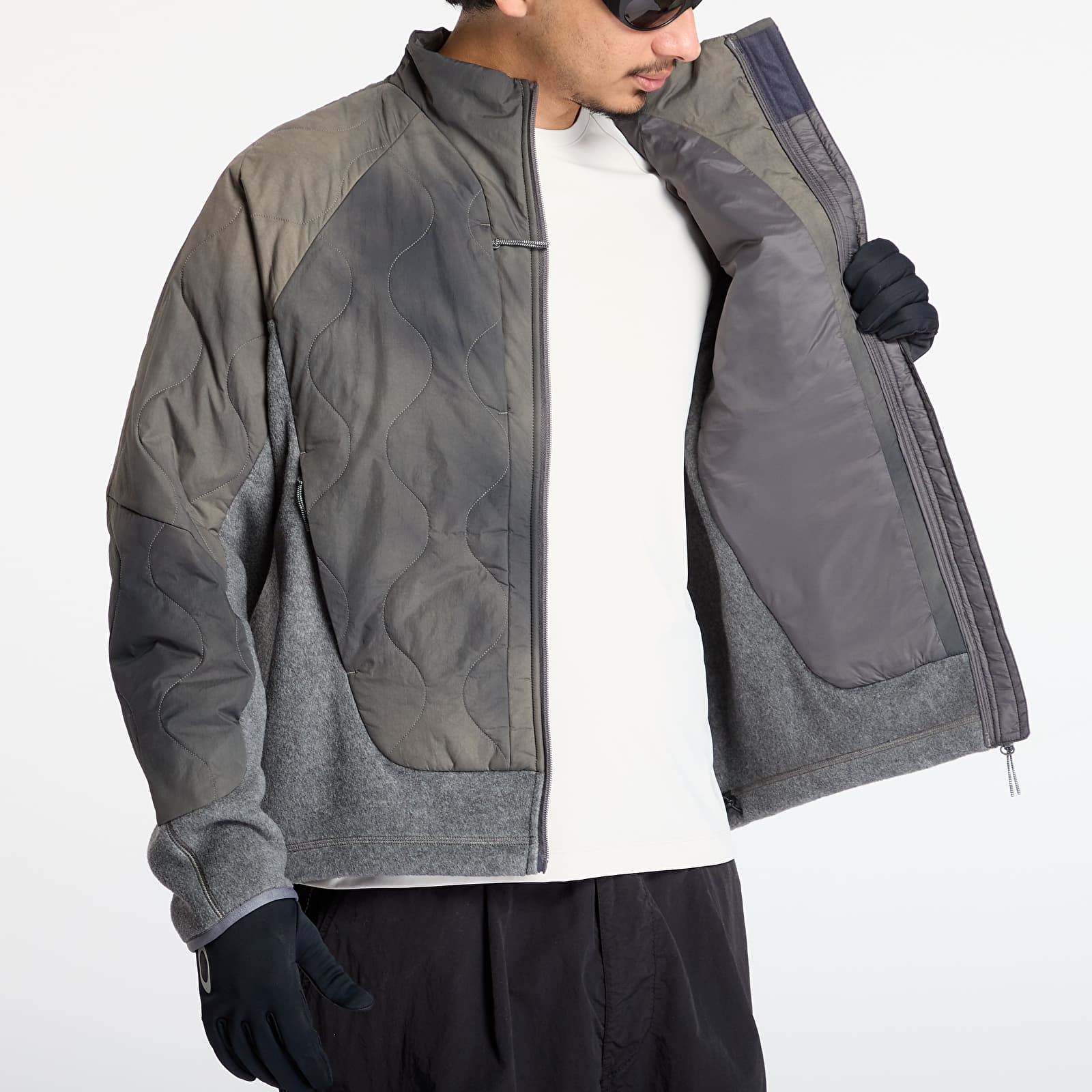 Kurtki męskie ROA x And Wander Quilted Fleece Jacket Grey