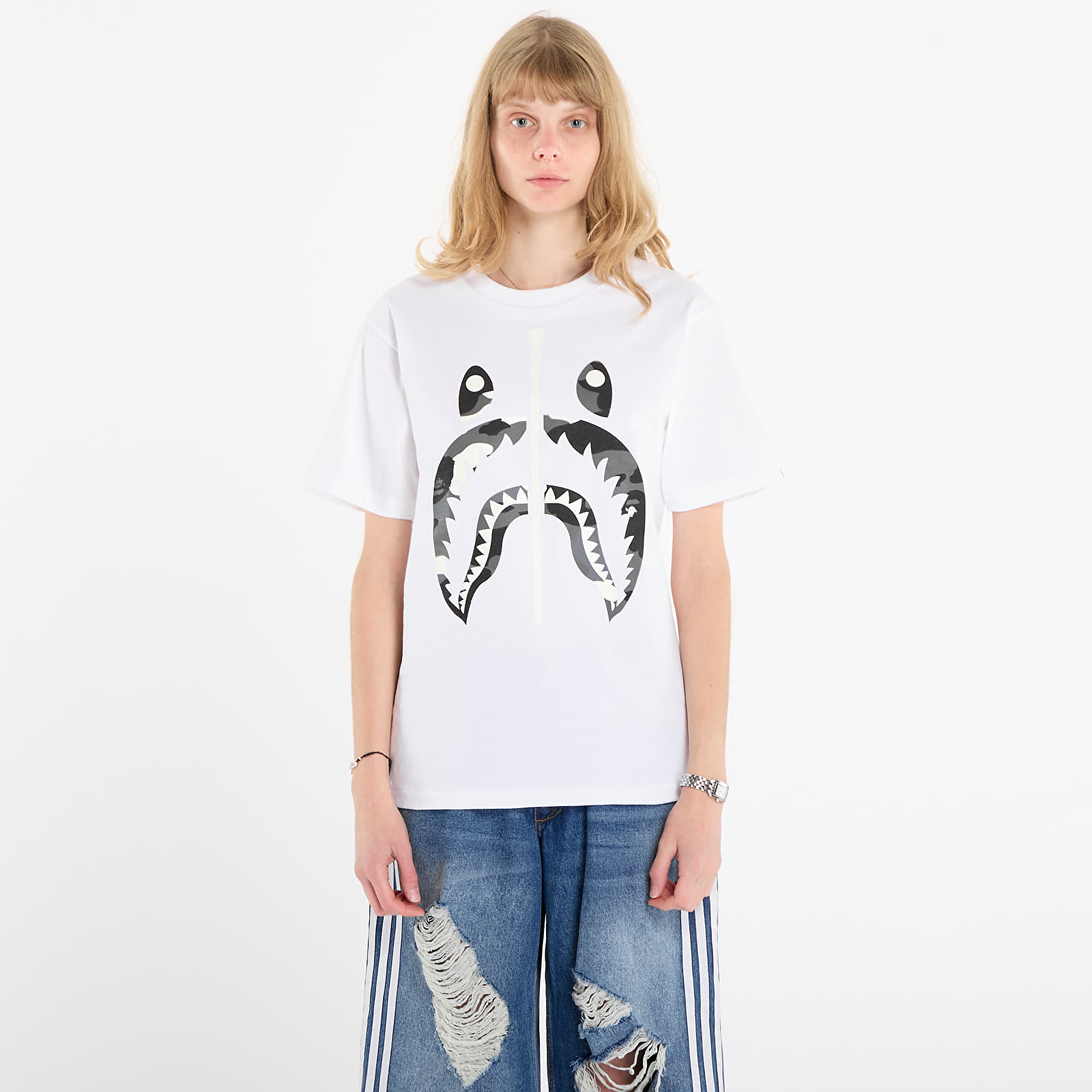 Men's T-shirts A BATHING APE City Camo Shark Tee UNISEX White