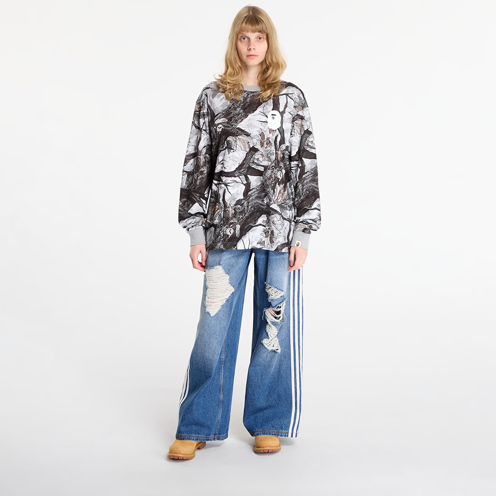 Vīriešu T-krekli A BATHING APE Tree Edge Camo Relaxed Fit Ls Tee UNISEX White