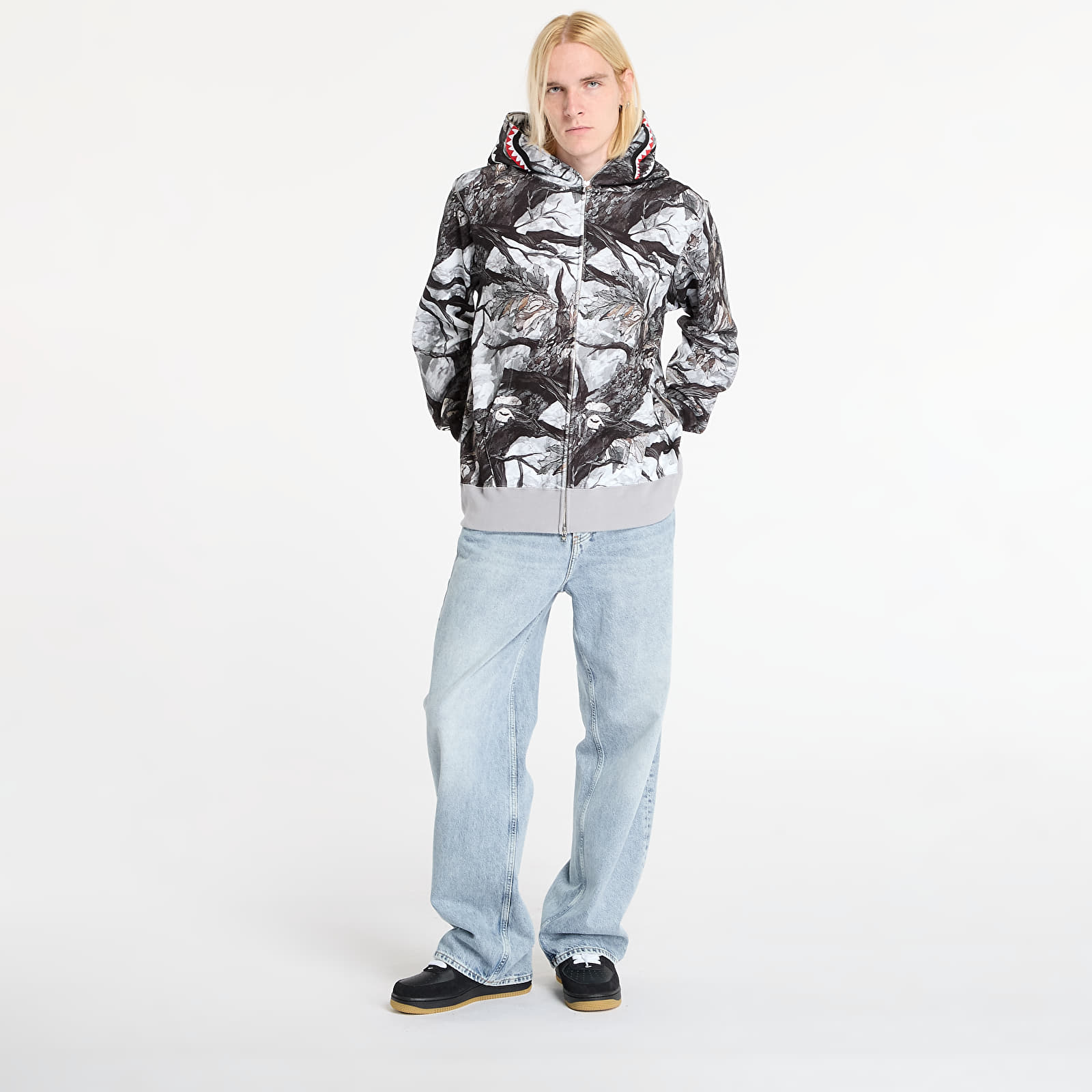 Casacos com capuz para homem A BATHING APE Tree Edge Camo Shark Relaxed Fit Full Zip Hoodie UNISEX White