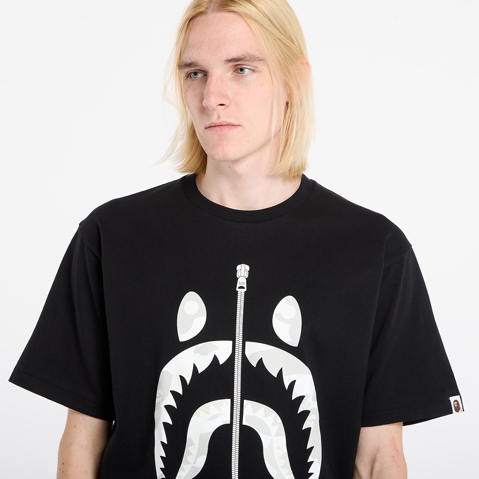 T-shirts de homem A BATHING APE City Camo Shark Tee UNISEX Black