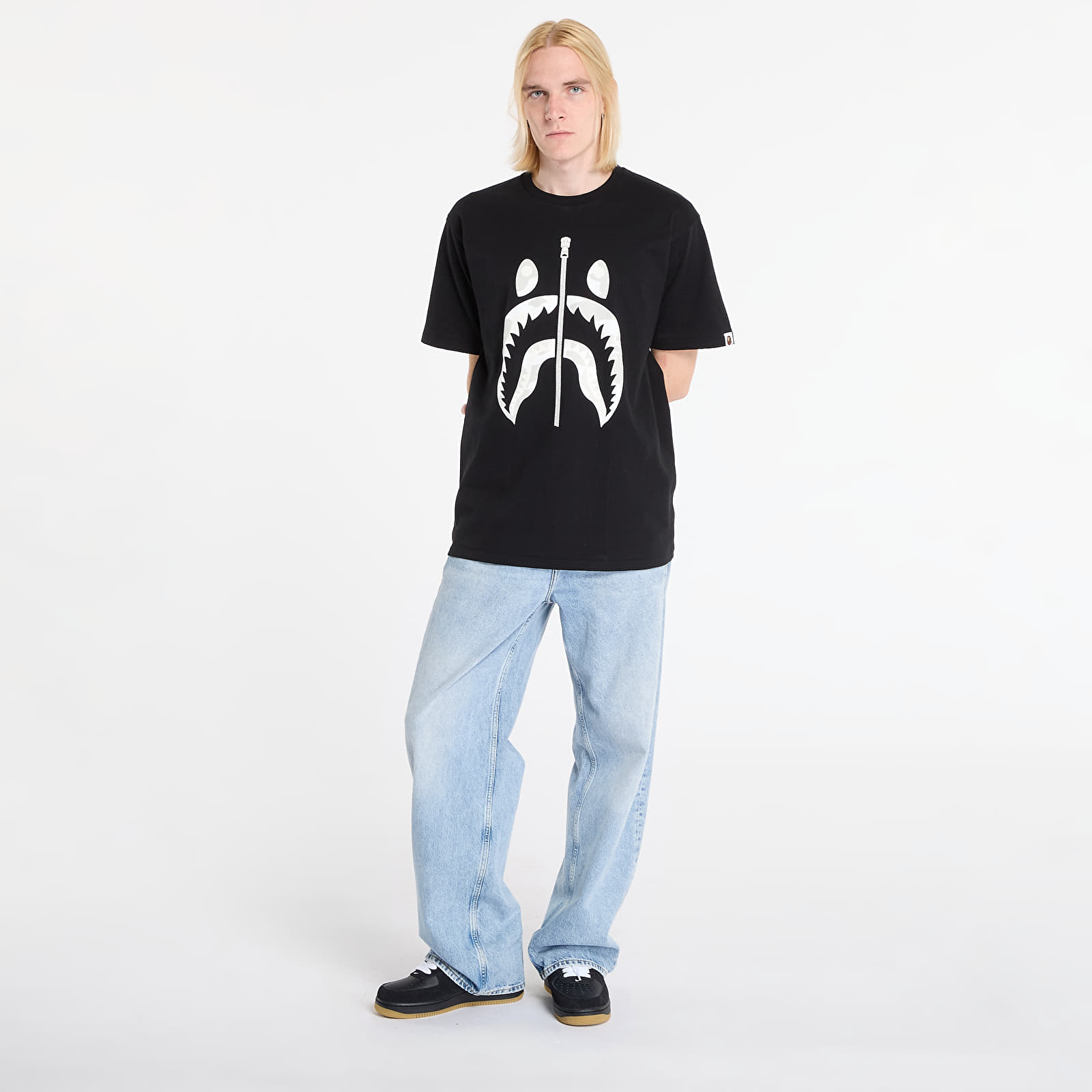 T-shirts de homem A BATHING APE City Camo Shark Tee UNISEX Black