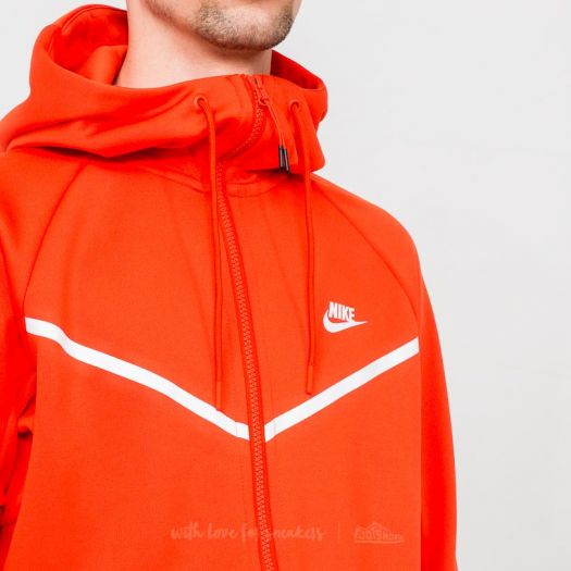 Nike tech icon hoodie top