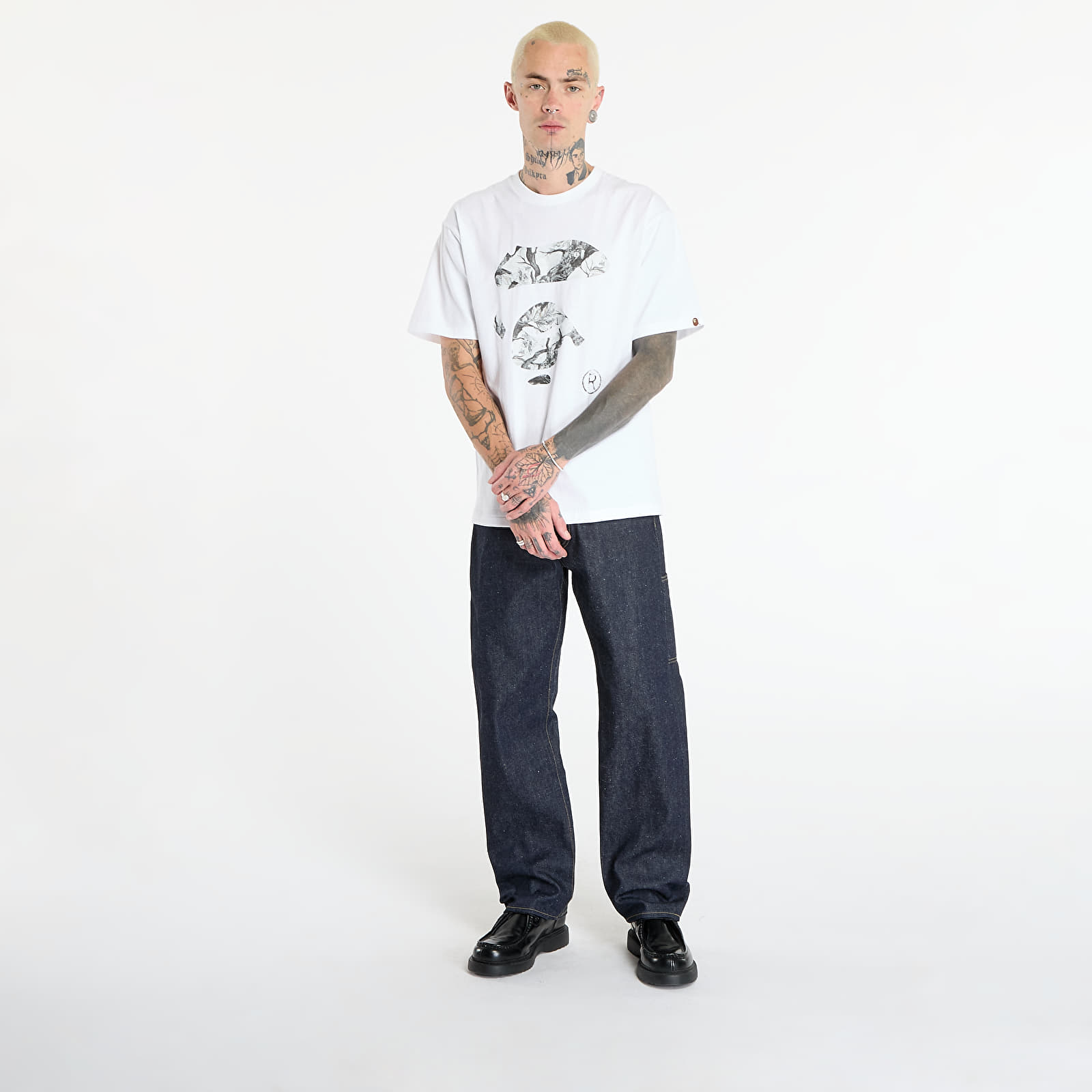 T-shirty męskie A BATHING APE Tree Edge Camo Ape Face Tee UNISEX White