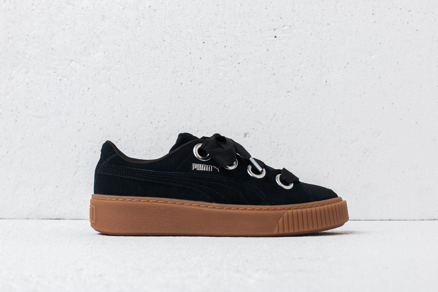 Women s shoes Puma Platform Kiss Suede Wn s Puma Black Puma
