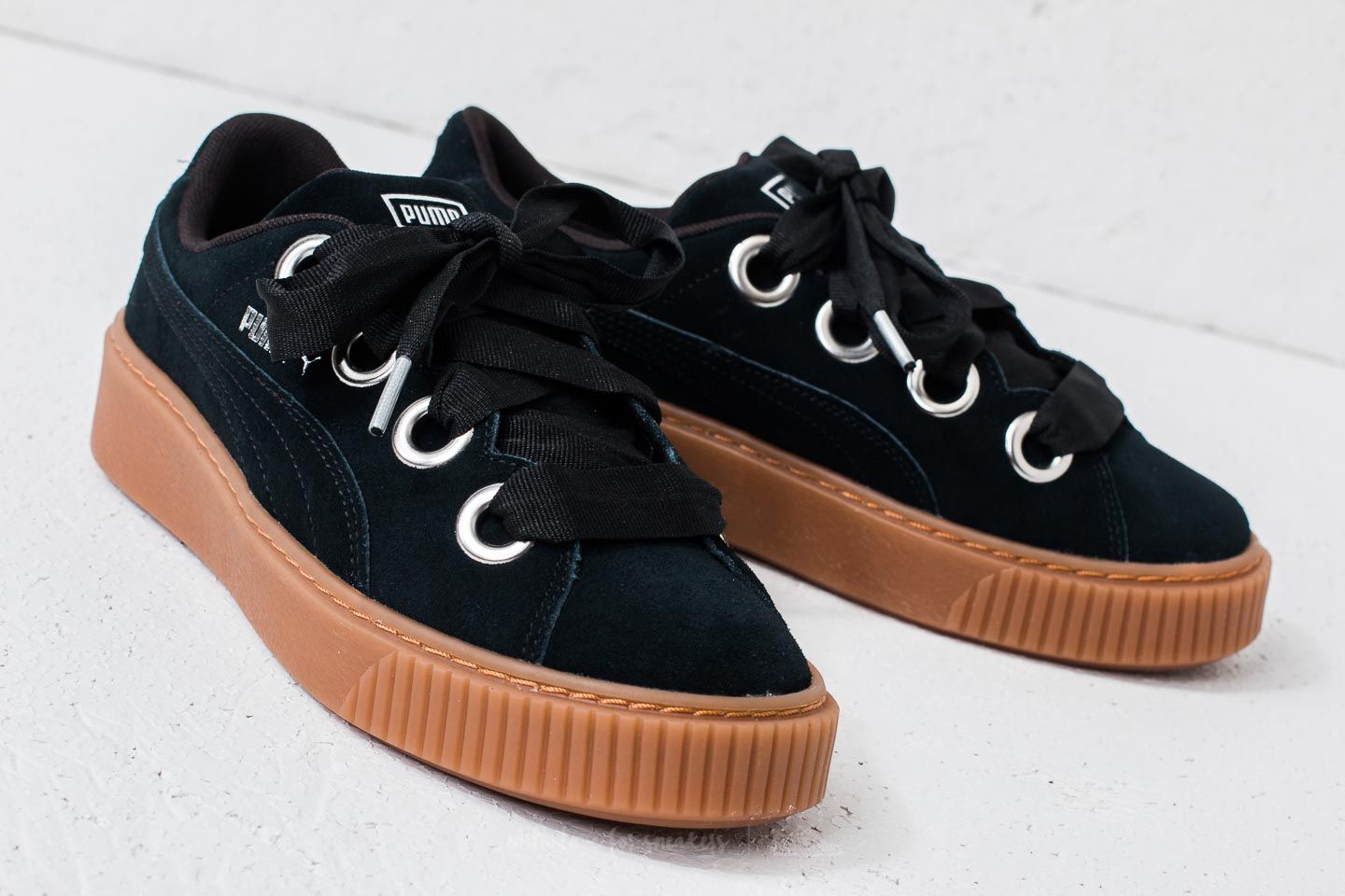 Puma platform kiss suede shop