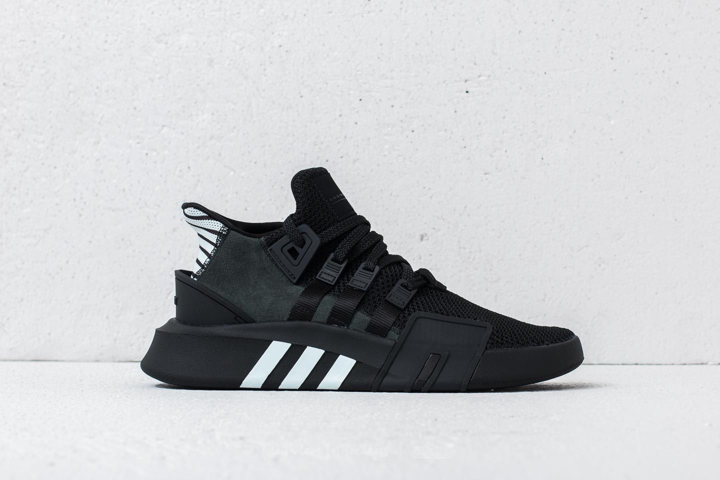 Originals eqt bask adv sneakers in black outlet