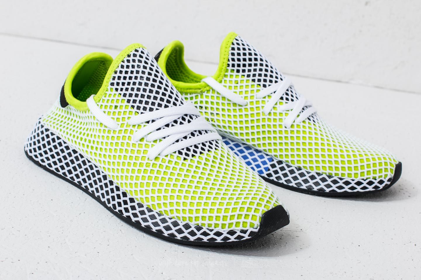 Herren Sneaker und Schuhe adidas Deerupt Runner Semi Solar Slime/ Core Black/ Core Black