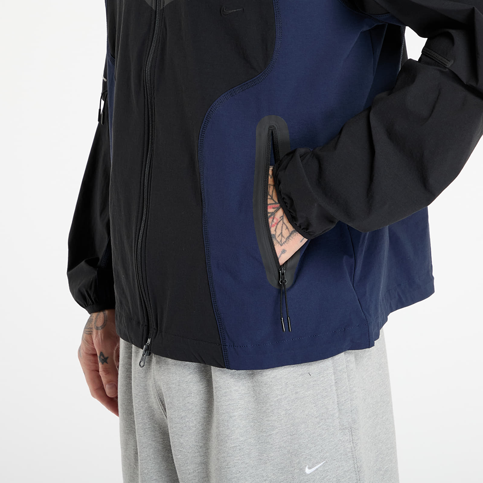 Jacken Nike Tech Men's Dri-FIT Woven Color-Block Windrunner Loose Jacket Black/ Obsidian/ Black