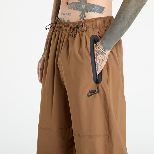 brown nike cargo pants