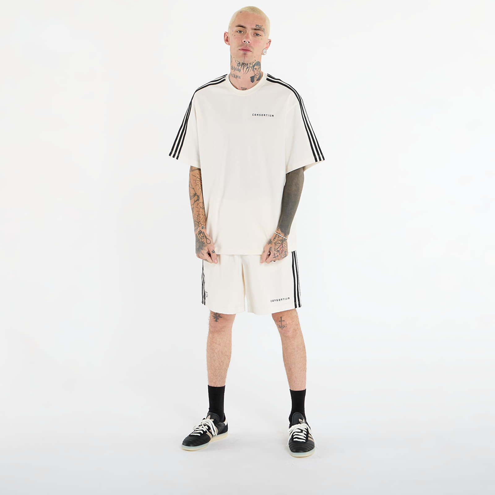 Shorts - Männer adidas Shorts By Consortium White