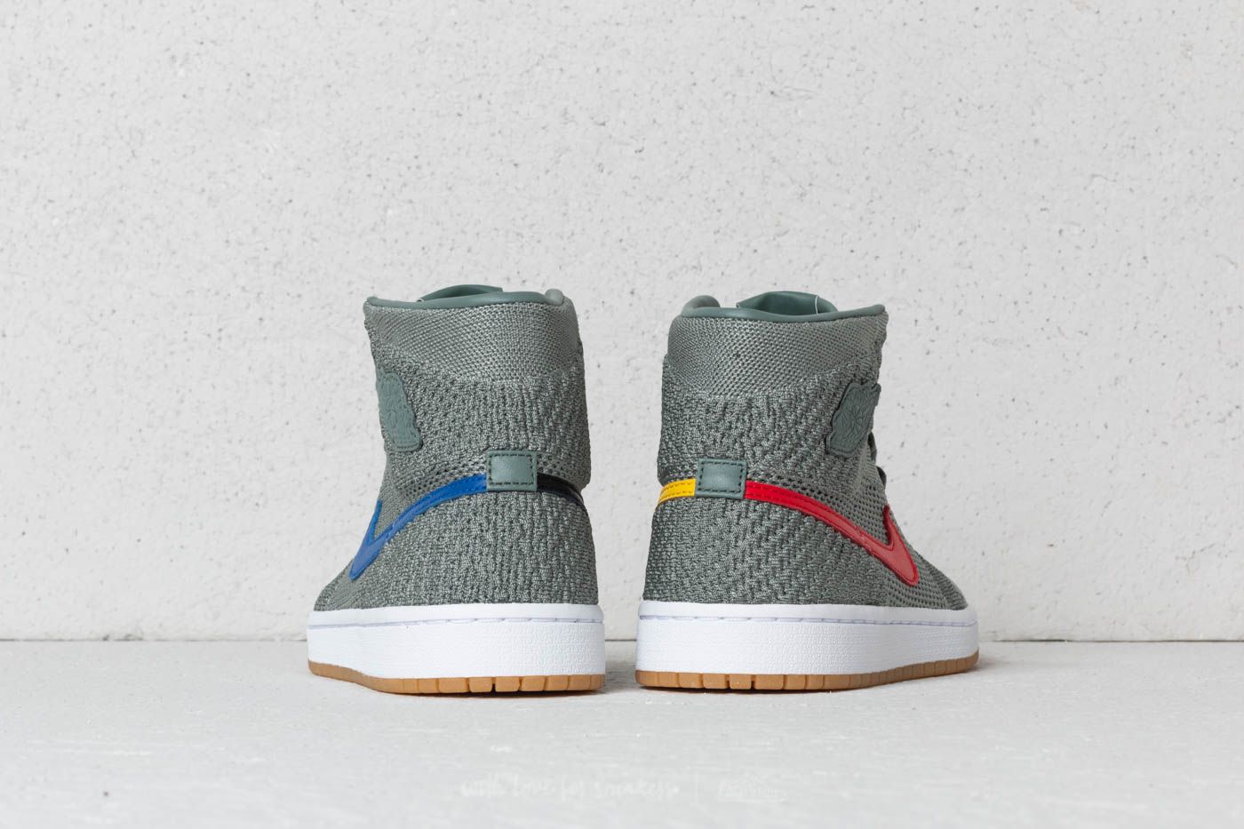 Jordan 1 retro 2024 high flyknit clay green