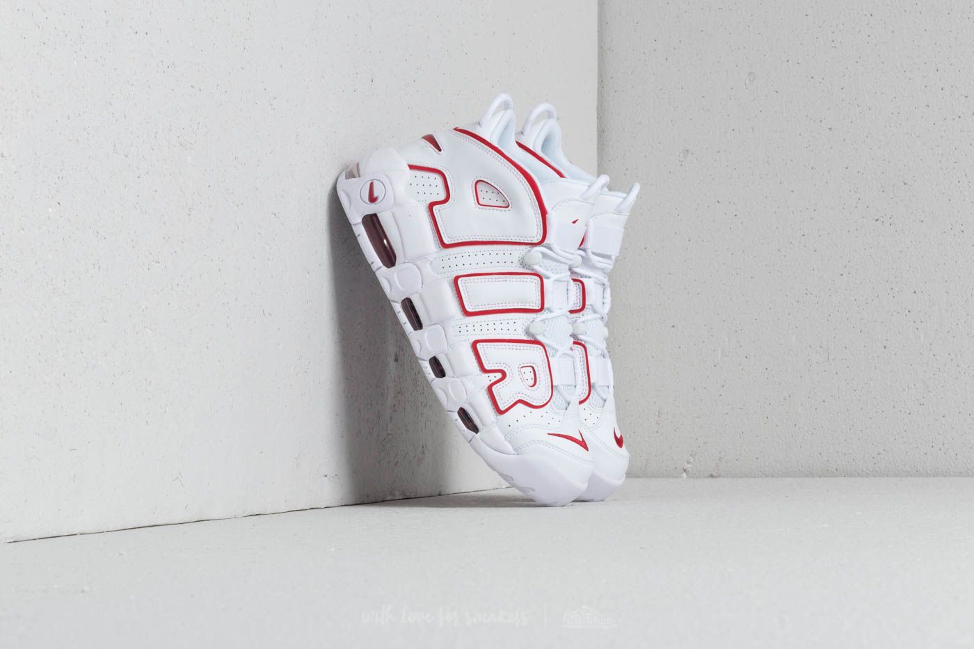 Nike air uptempo top 96 white red