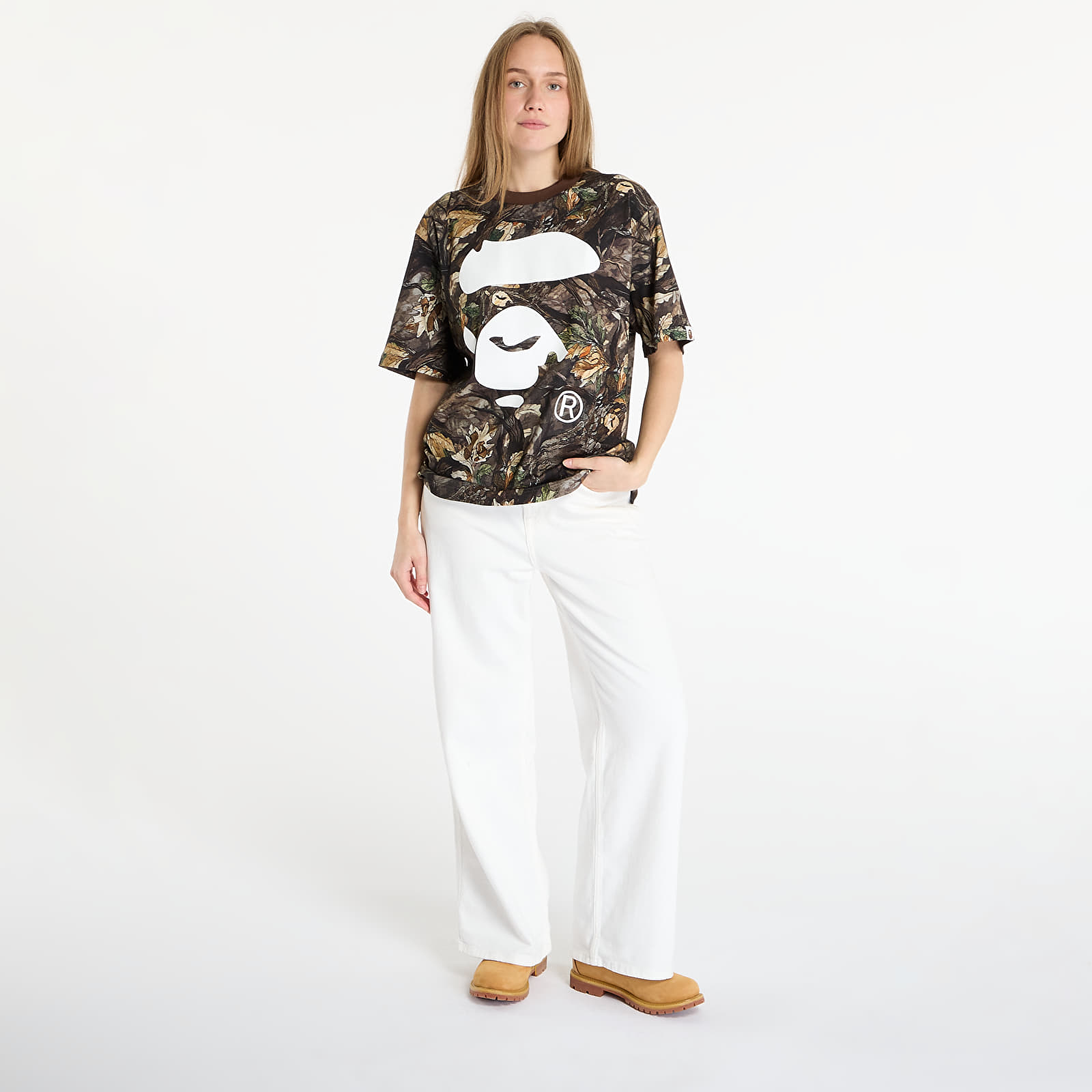 T-skjorter for menn A BATHING APE Tree Edge Camo Ape Face Relaxed Fit Tee UNISEX Brown