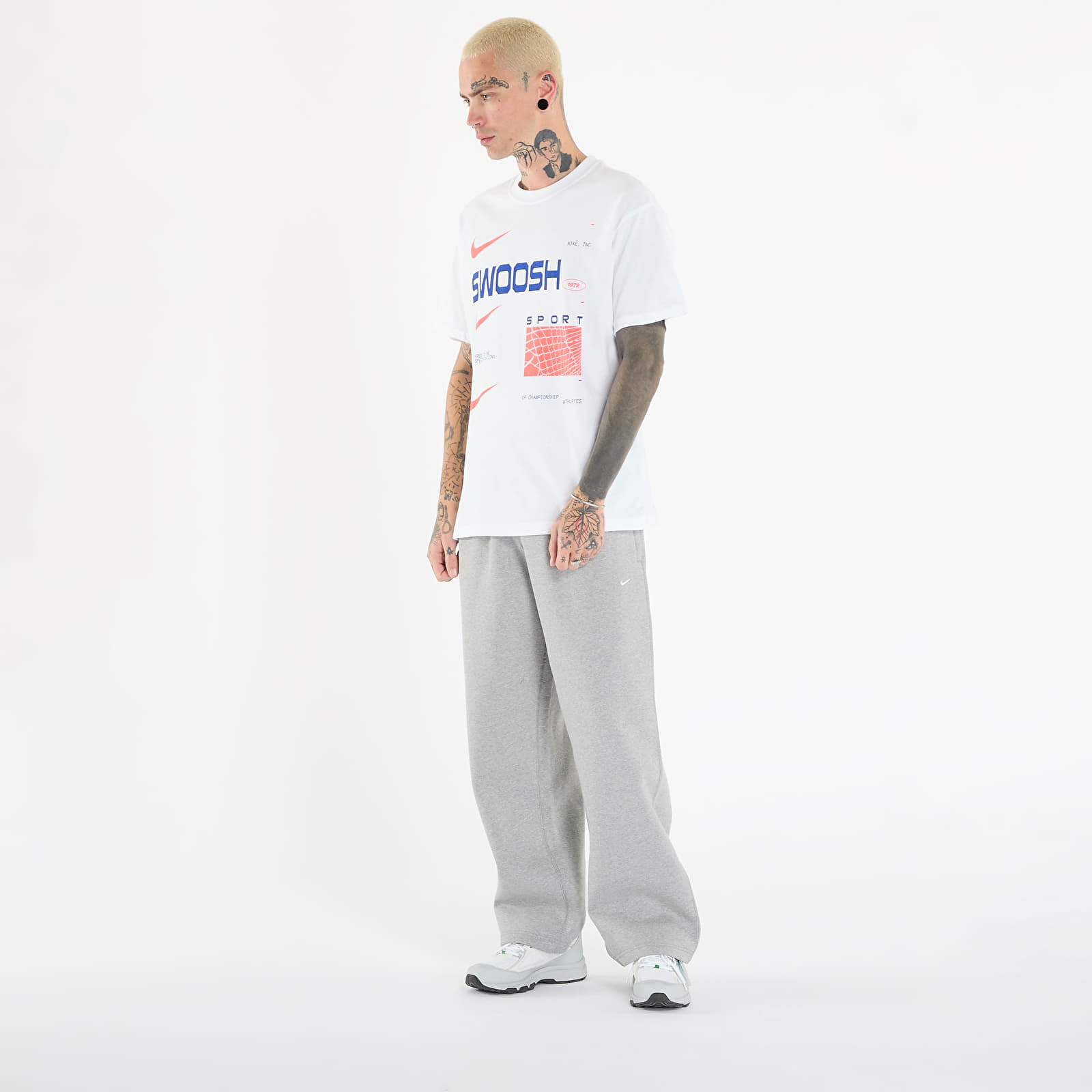 Männer T-Shirts Nike M NSW Tee M90 OC LG GFX SEGB White