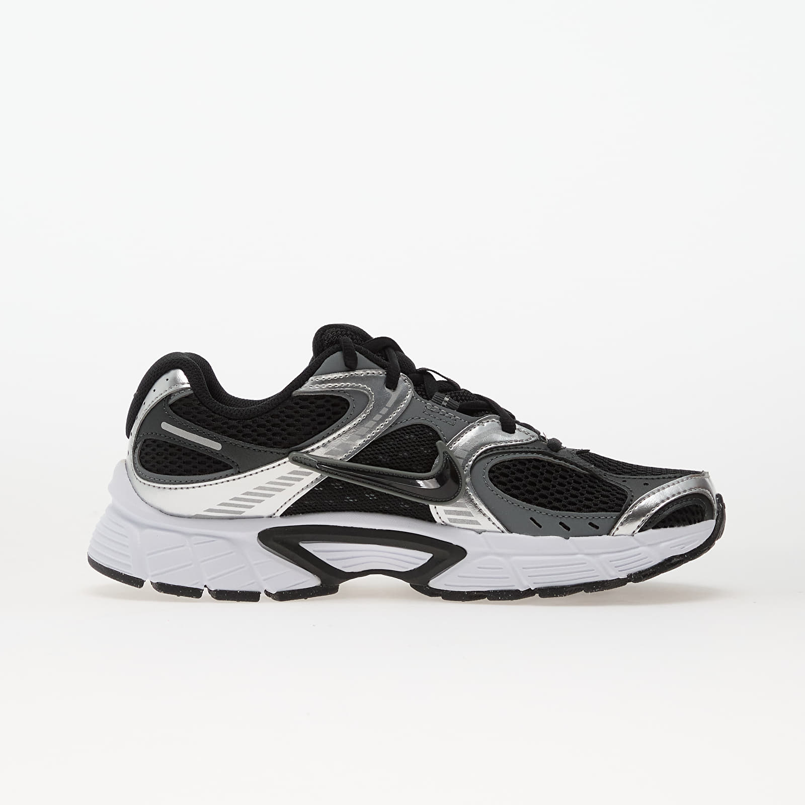 Încălțăminte și sneakerși pentru bărbați Nike V5 Rnr Black/ Black-Anthracite-Smoke Grey
