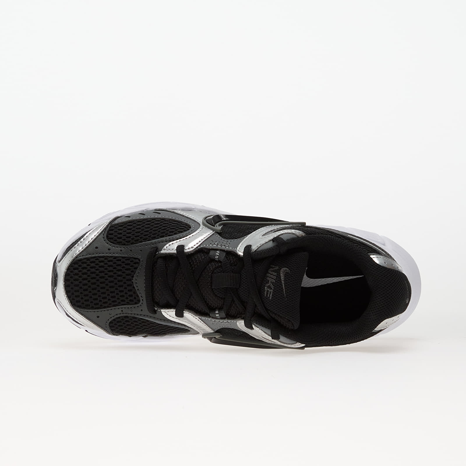 Încălțăminte și sneakerși pentru bărbați Nike V5 Rnr Black/ Black-Anthracite-Smoke Grey