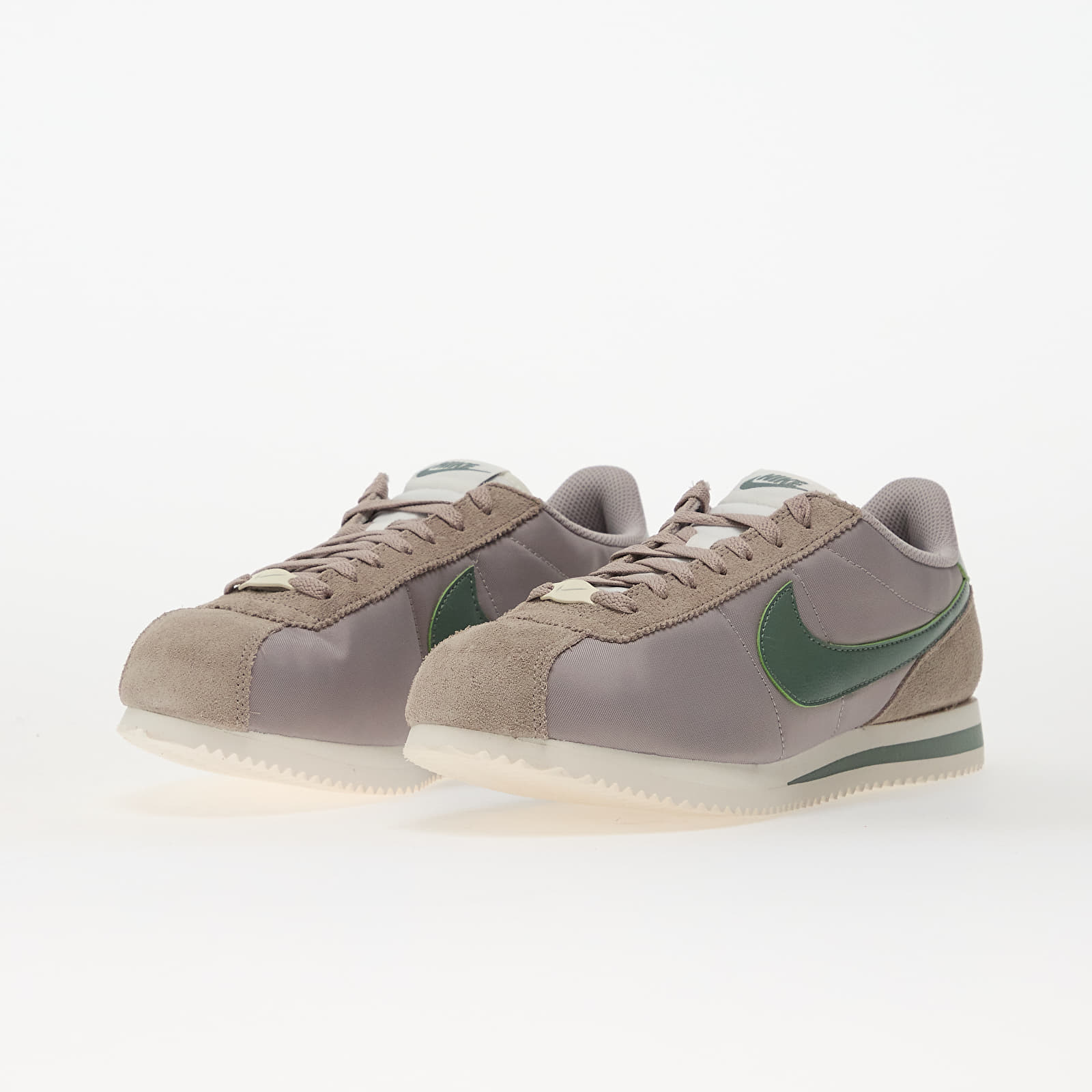 Herren Sneaker und Schuhe Nike Cortez Textile College Grey/ Clay Green-Sail