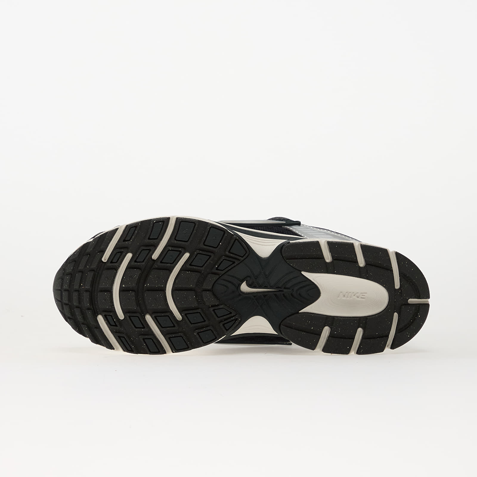 Buty damskie Nike V5 Rnr Seaweed/ Metallic Silver-Anthracite