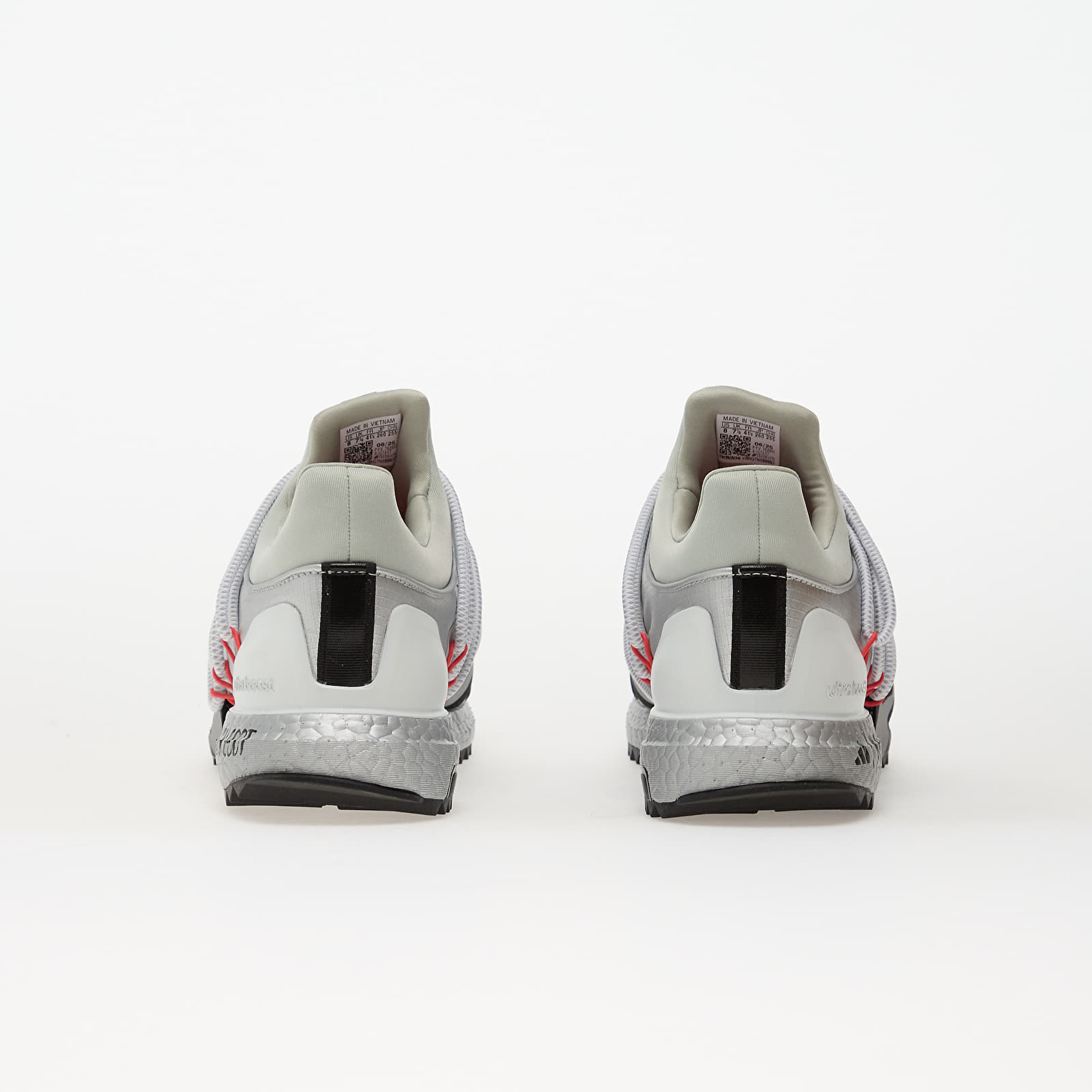 Herren Sneaker und Schuhe adidas x Moon Boot Ub Silver Metallic/ Core Black/ Selure