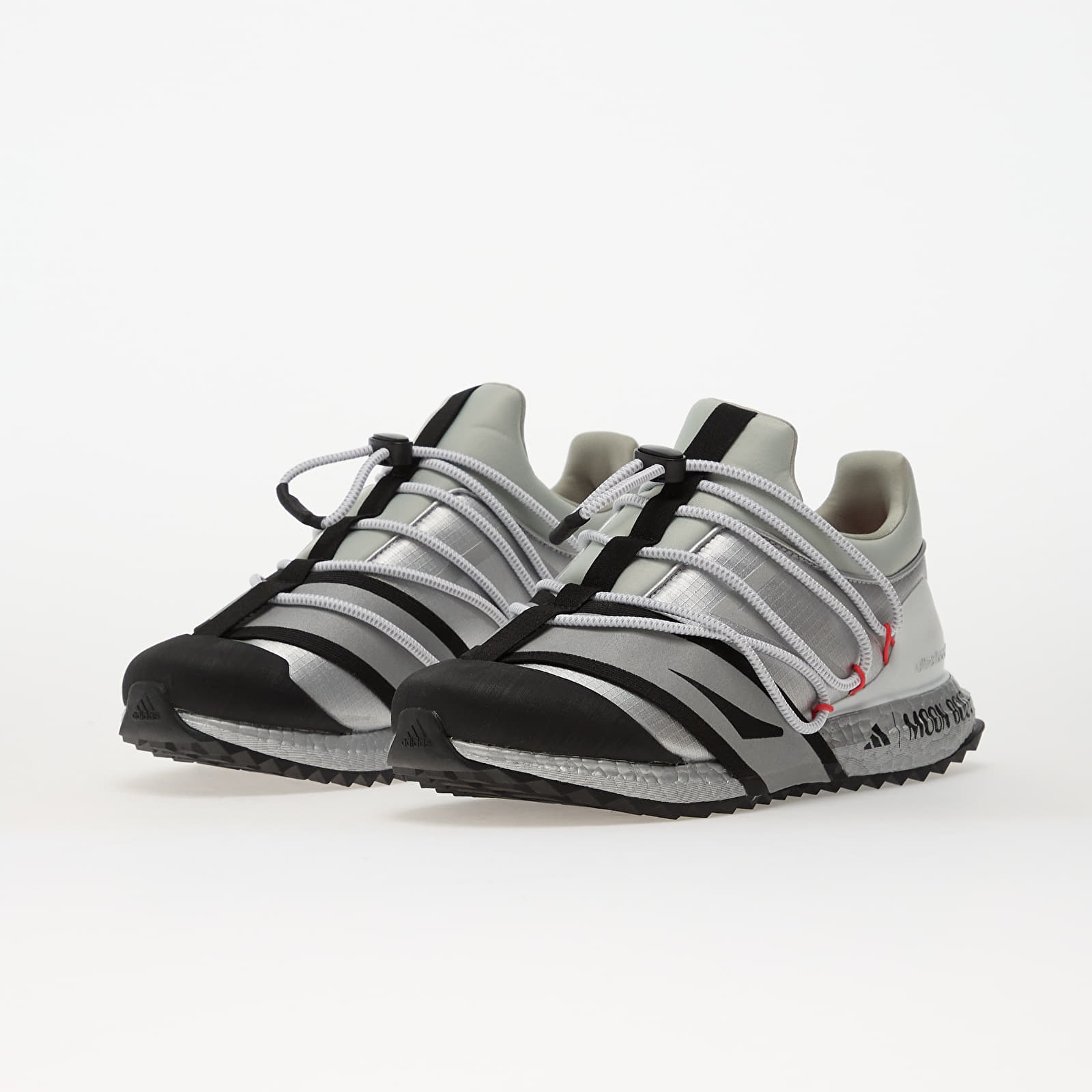 Herren Sneaker und Schuhe adidas x Moon Boot Ub Silver Metallic/ Core Black/ Selure