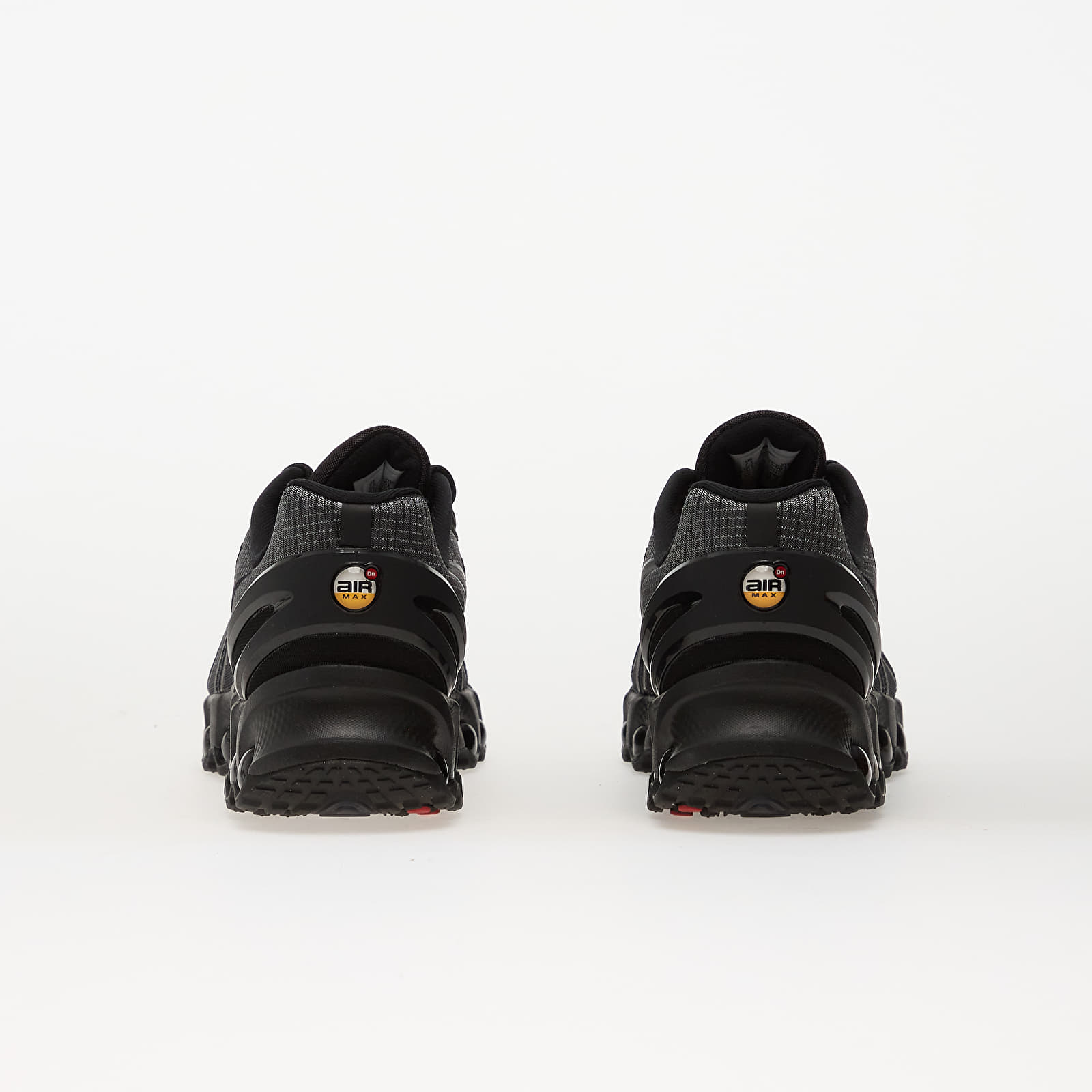 Moški čevlji Nike Air Max Dn8 Se Black/ Black-White-Dk Grey