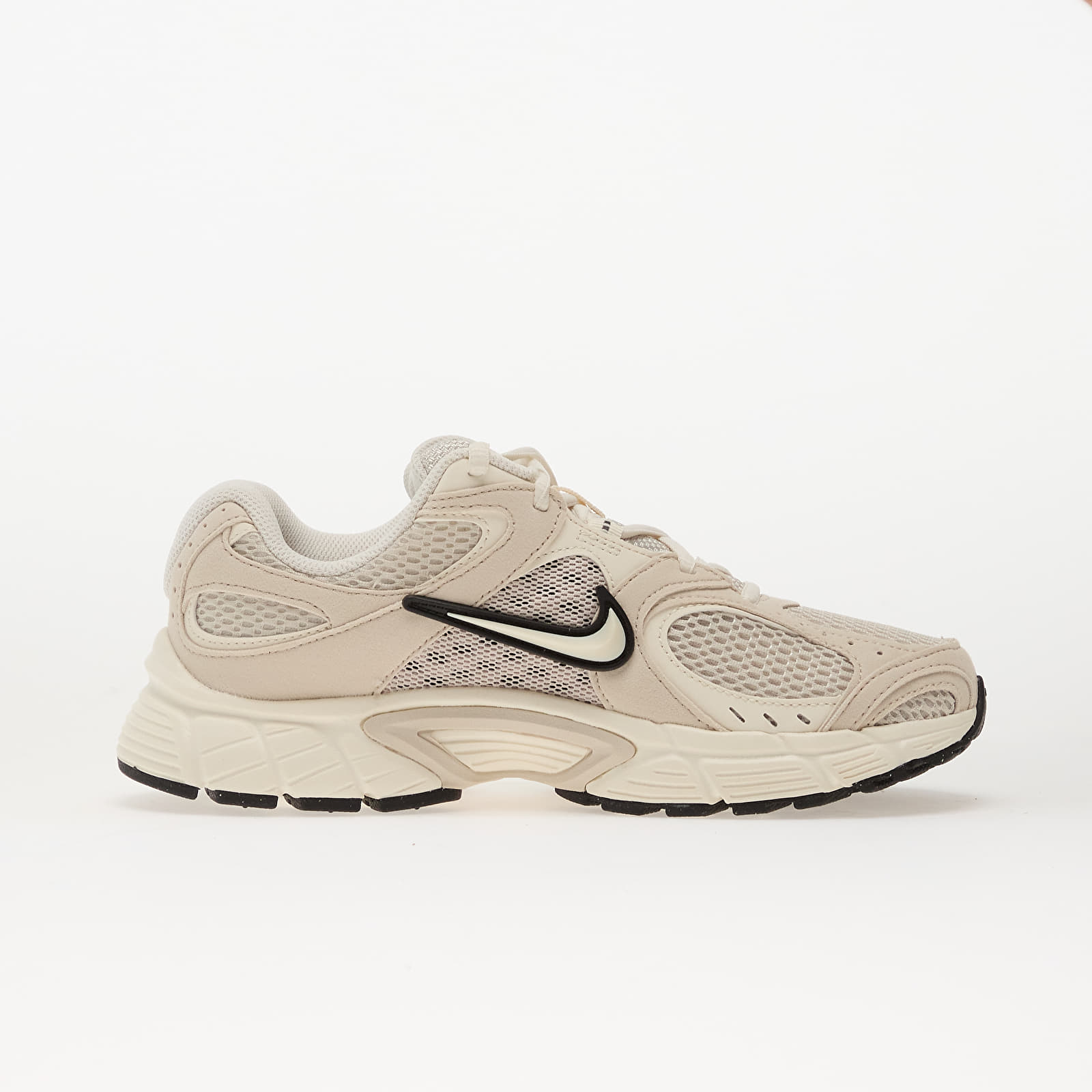 Damen Sneaker und Schuhe Nike V5 Rnr Lt Orewood Brn/ Pale Ivory-Black