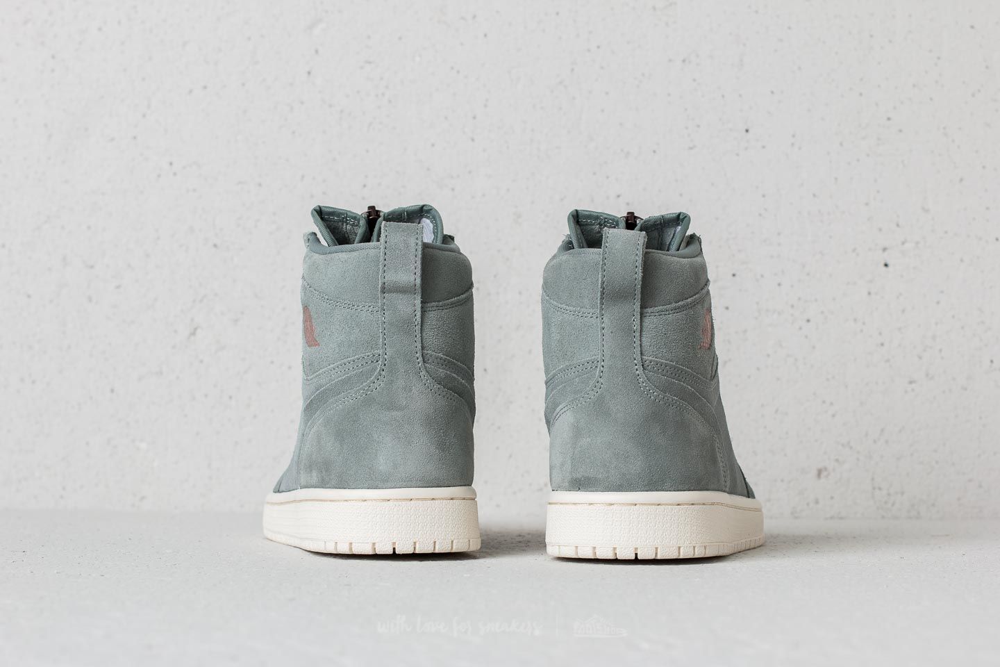 Jordan 1 retro deals high zip mica green