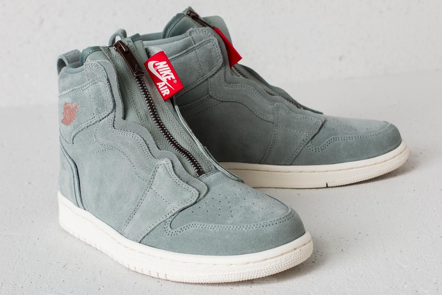 Jordan 1 retro high zip mica green best sale