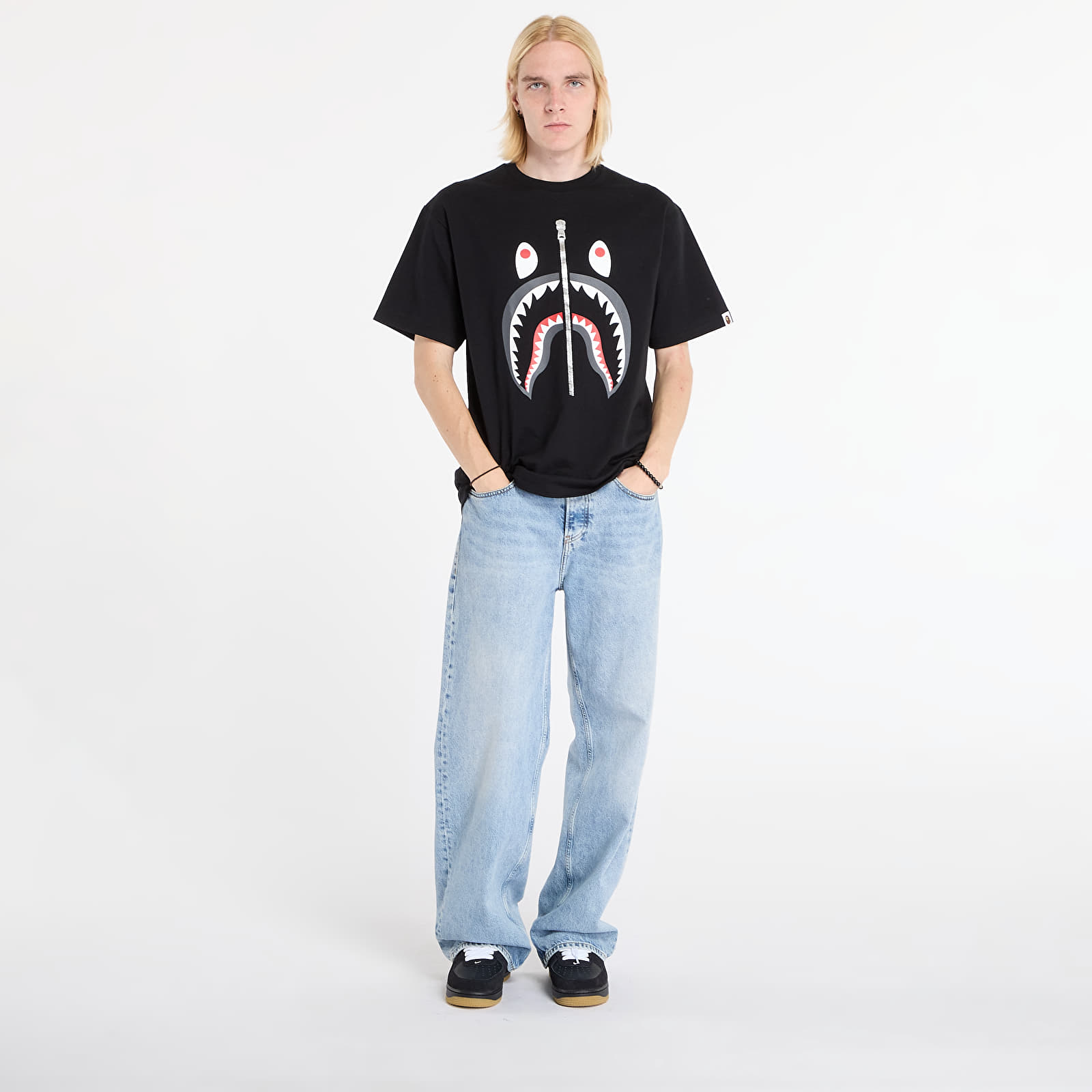 T-shirts de homem A BATHING APE Shark Tee UNISEX Black