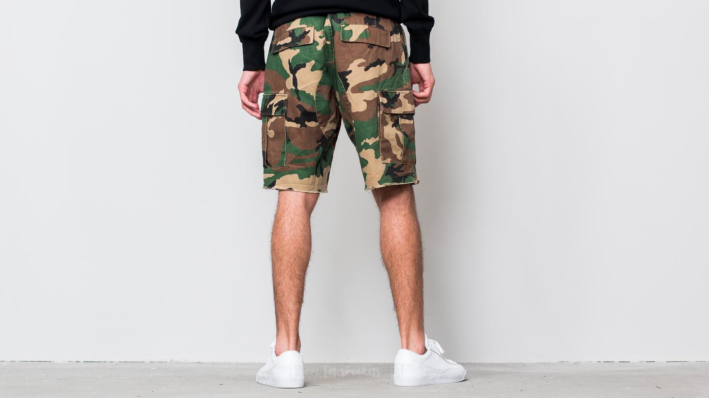 Huf camo sale shorts