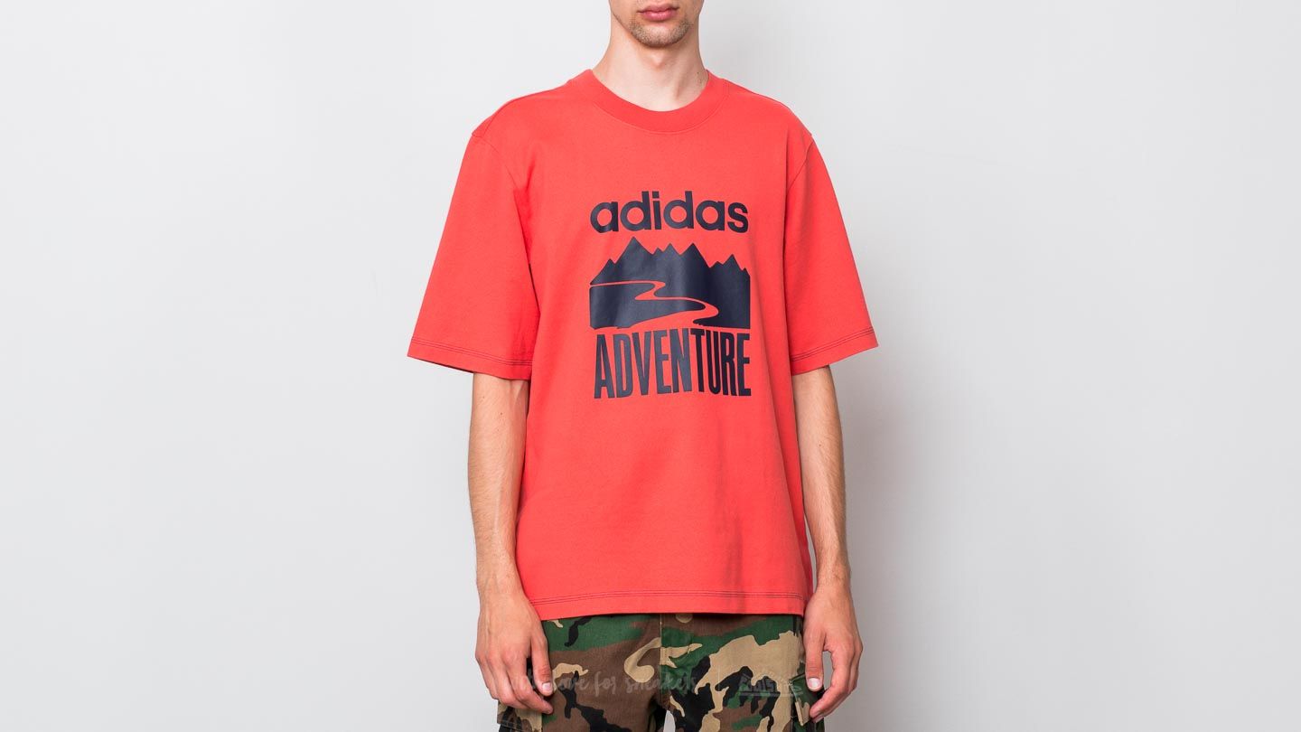 trace scarlet adidas