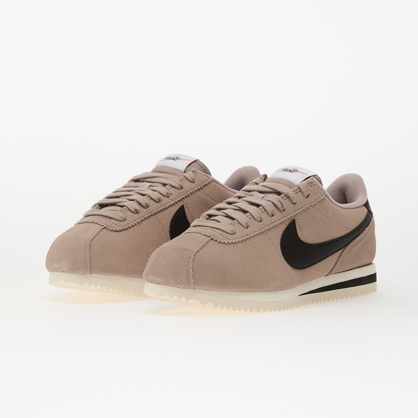 Zapatillas mujer Nike Cortez Malt/ Black-Sail