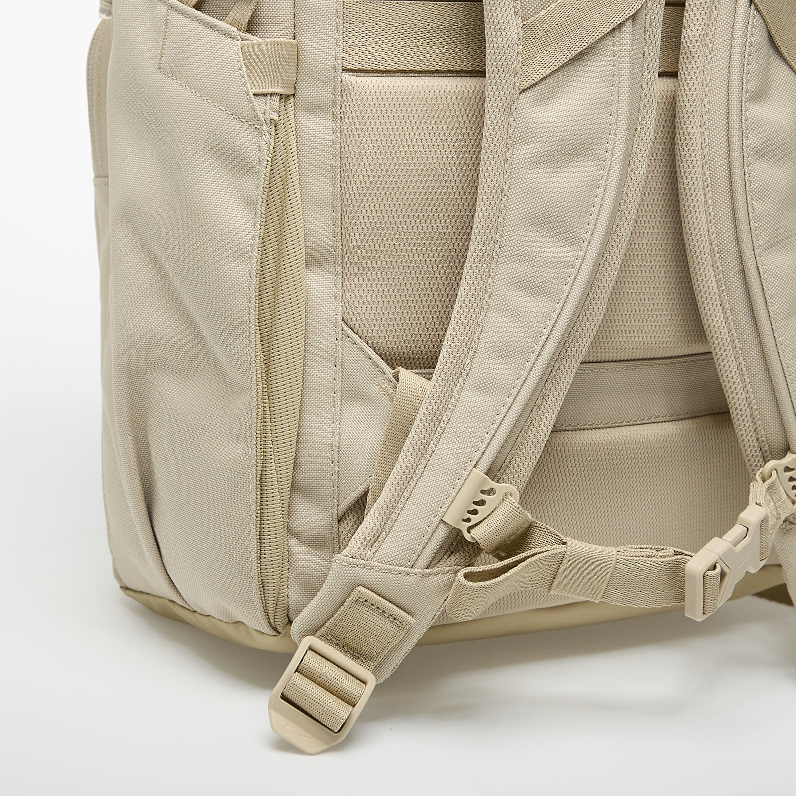 Mochilas para homem Nike Utility Speed 2.0 Backpack (27L) Desert Khaki/ Desert Khaki/ Black