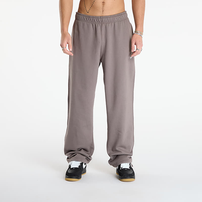 Nike Solo Swoosh Men's Fleece Open-Hem Pants Cave Stone/ Cave Stone/ White