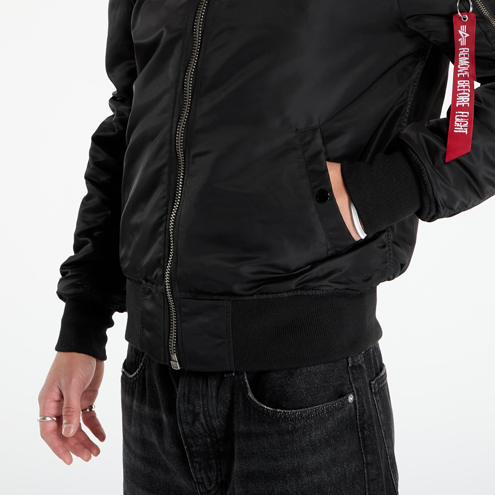 Men's jackets Alpha Industries MA-1 Hooded Black