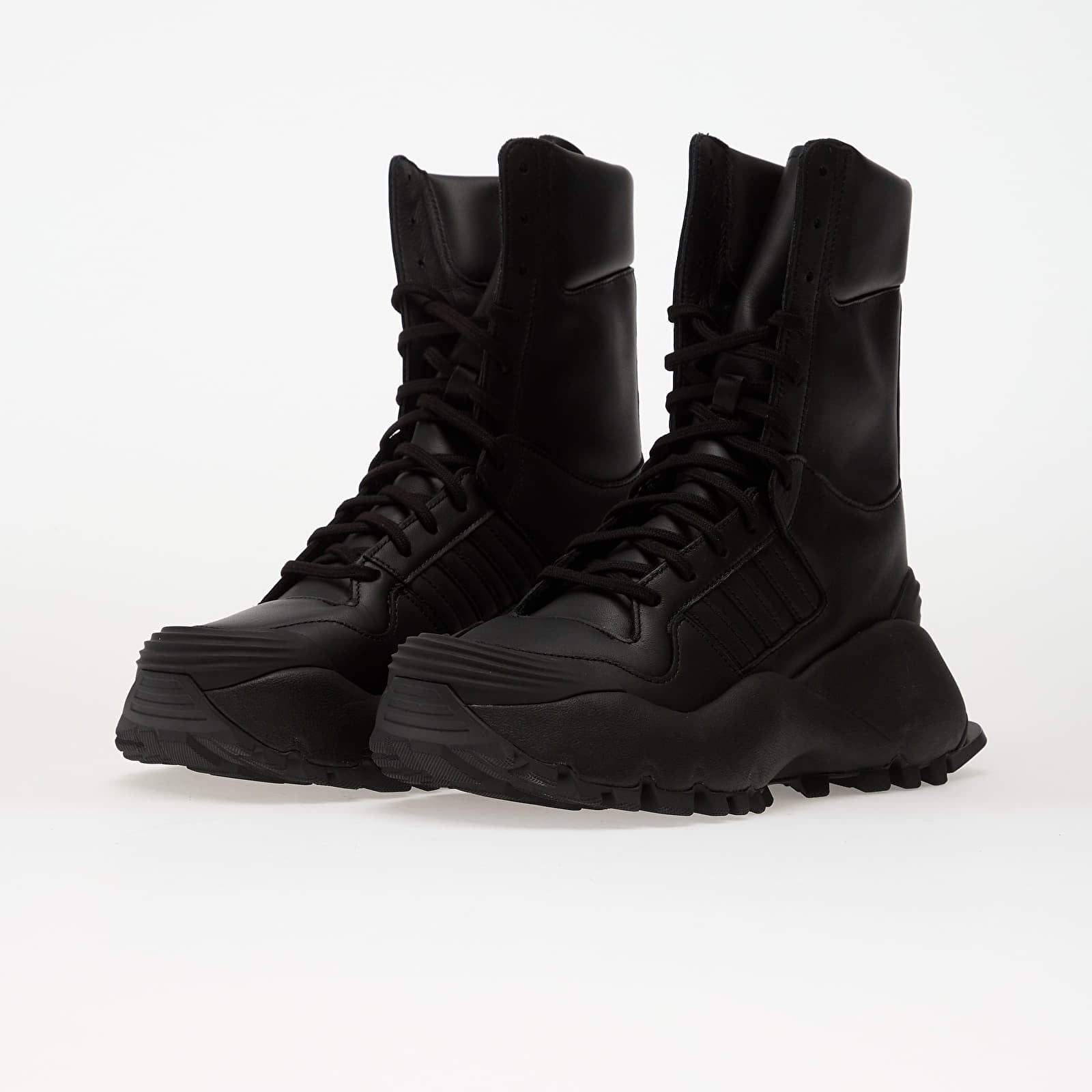 Мъжки кецове и обувки adidas x Williy Chavarria Forum Boot Mid Core Black/ Core Black/ Carbon