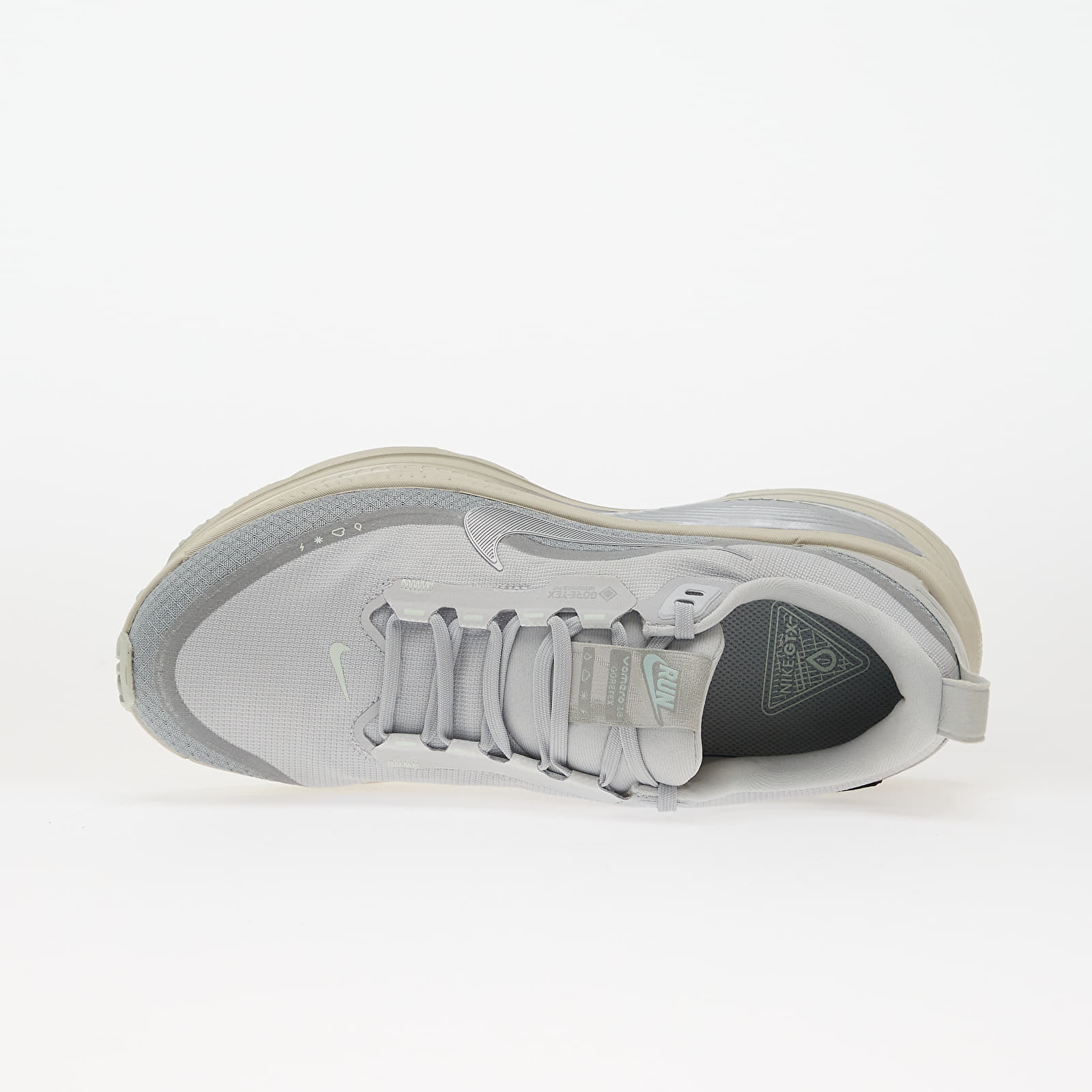 Pánské tenisky a boty Nike Vomero 18 Gore-Tex Pure Platinum/ Metallic Silver