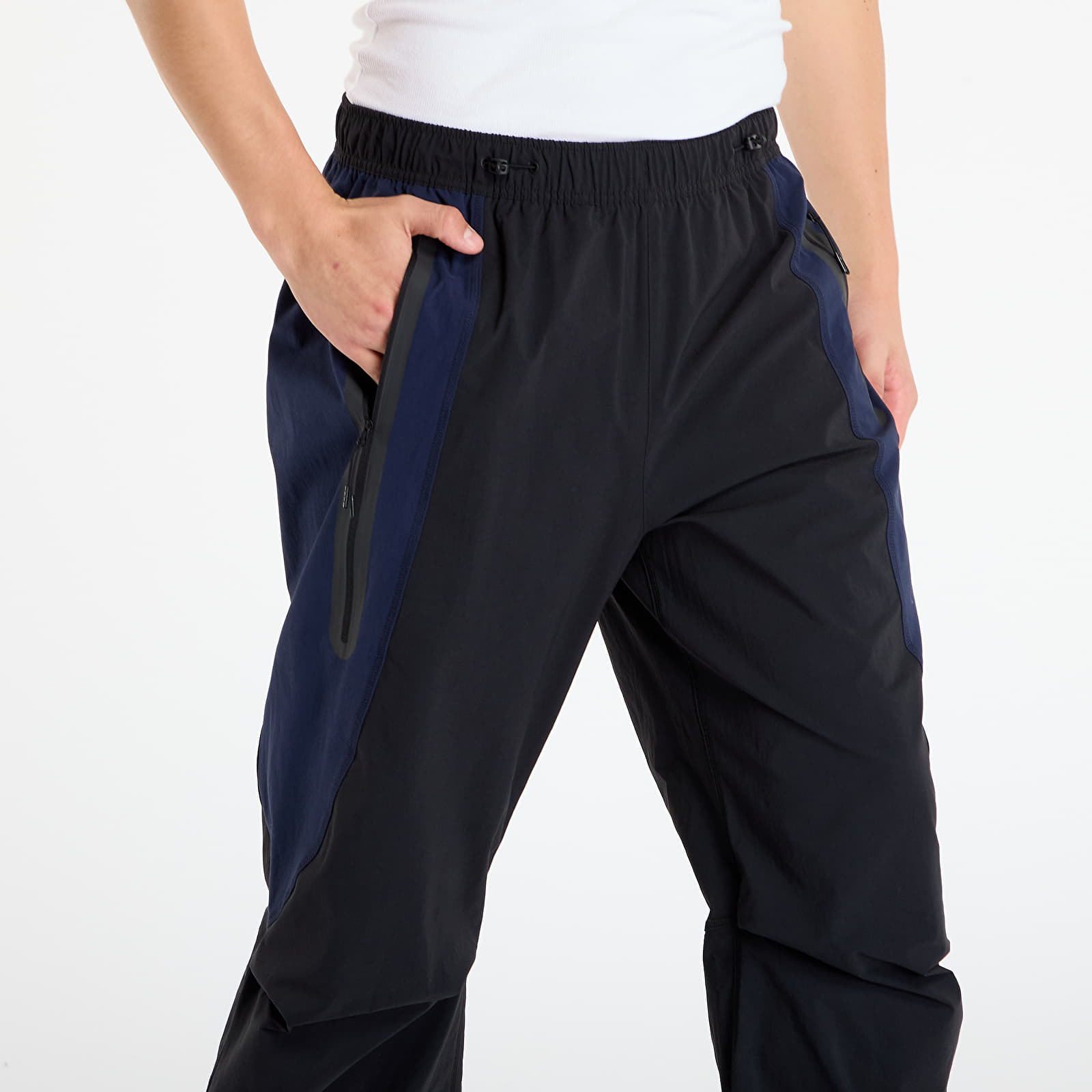 Püksid Nike Tech Men's Dri-FIT Woven Color-Block Oversized Pants Black/ Obsidian/ Black