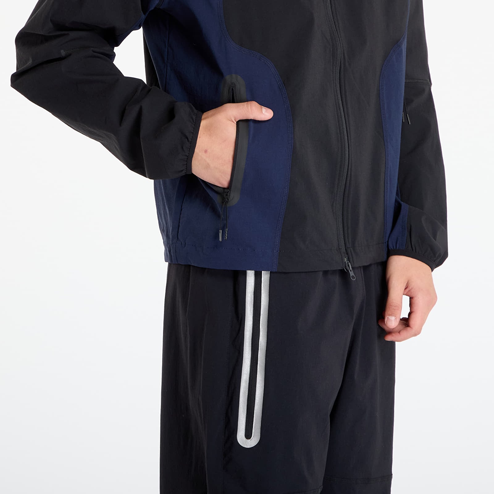 Joped Nike Tech Men's Dri-FIT Woven Color-Block Windrunner Loose Jacket Black/ Obsidian/ Black
