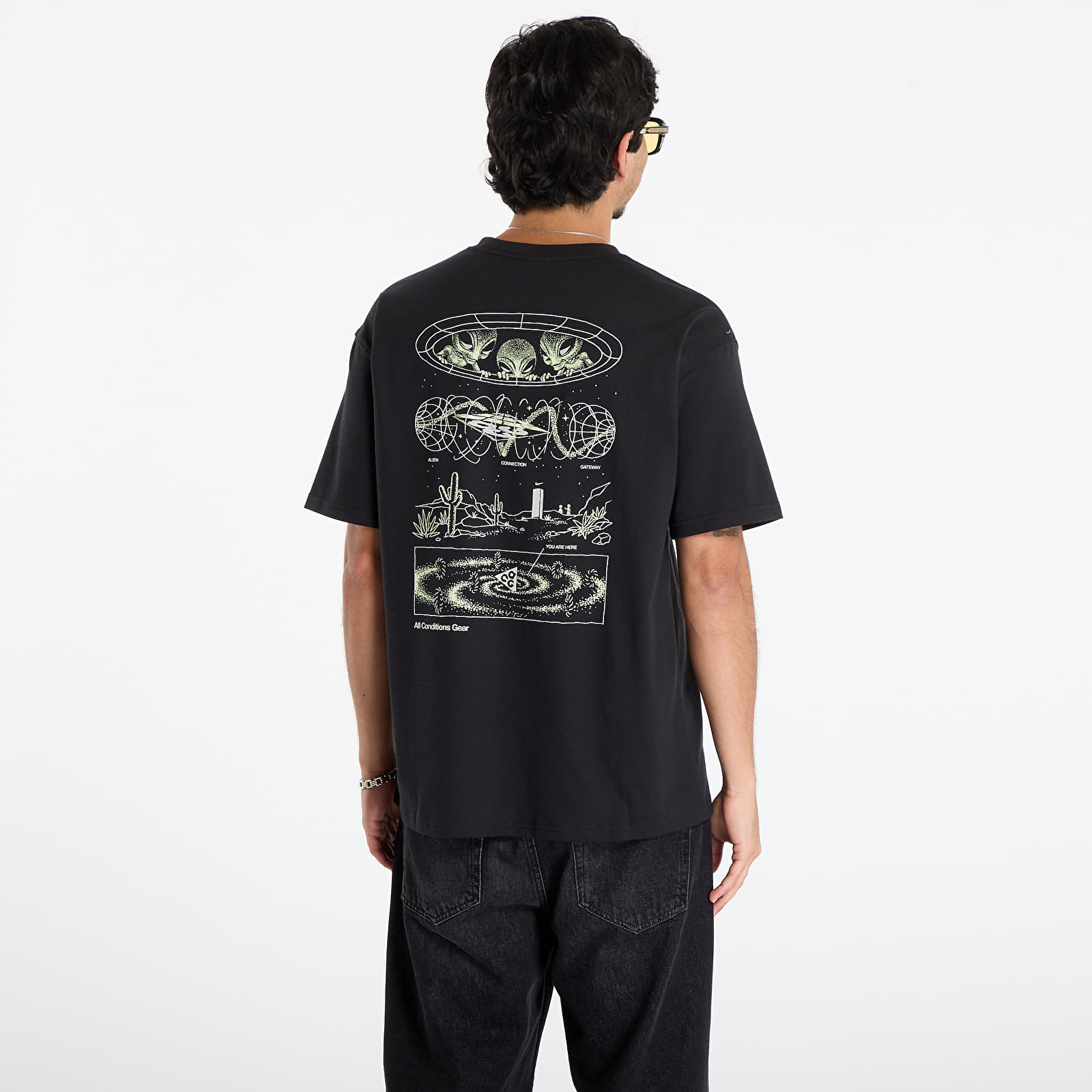 Trička Nike M ACG T-Shirt Mystery Lights Black