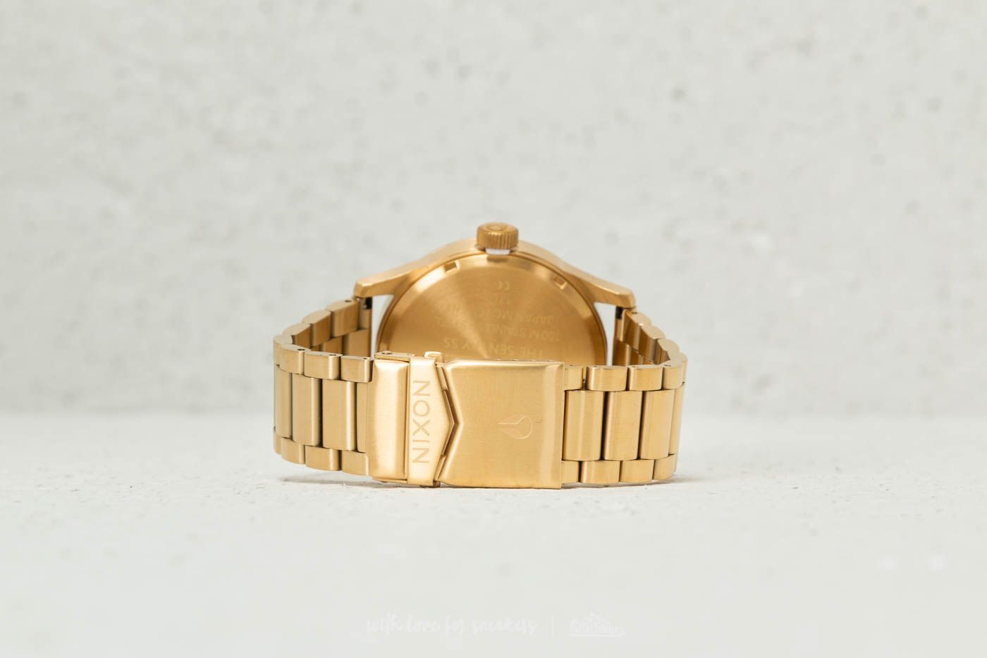 Nixon sentry hotsell 38 ss gold