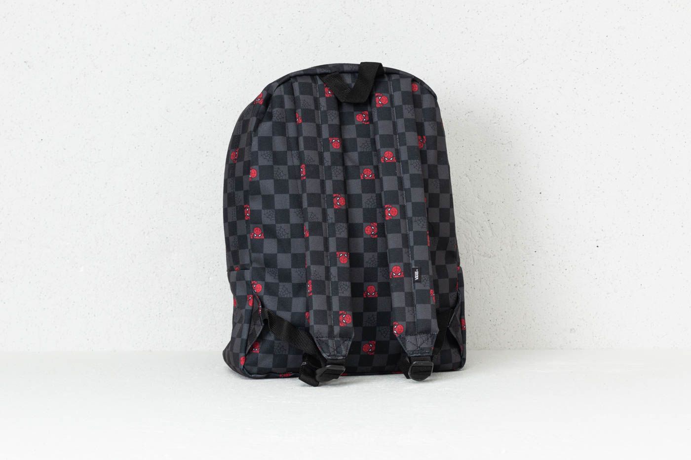 Backpacks Vans Old Skool II Backpack Marvel Black Footshop