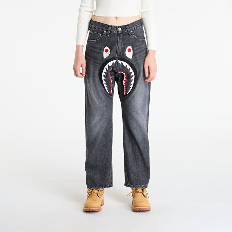 A BATHING APE Shark Loose Fit 13 Oz Denim Pants UNISEX Black