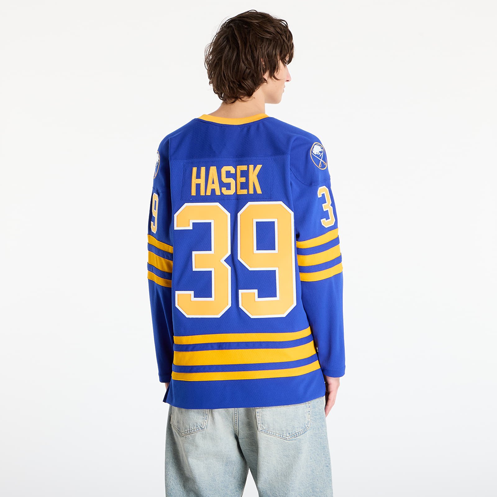 Majice T-shirt Mitchell & Ness NHL Dark Jersey Sabres 1995 Dominik Hasek Royal