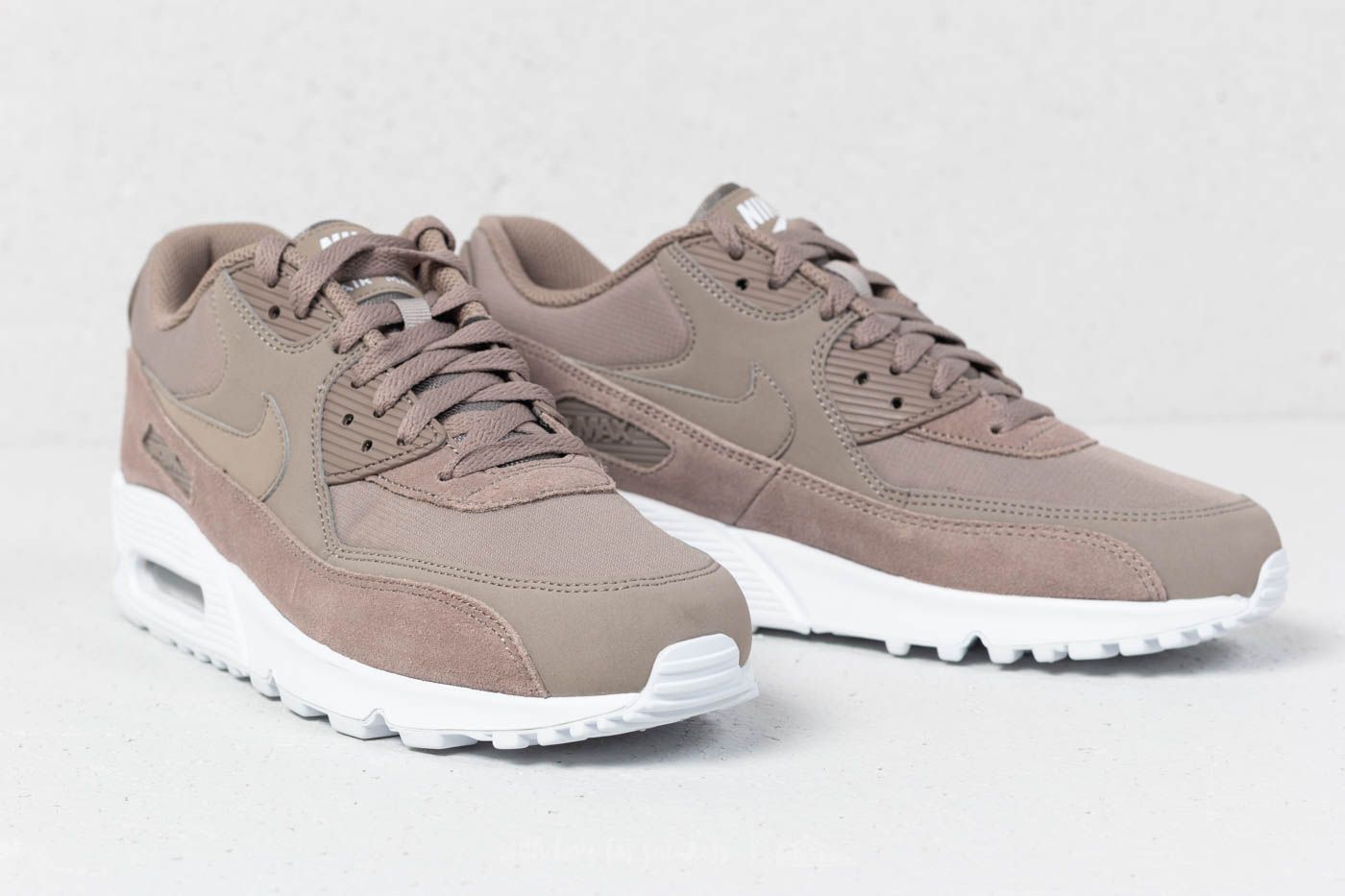 Men s shoes Nike Air Max 90 Essential Sepia Stone Sepia Stone