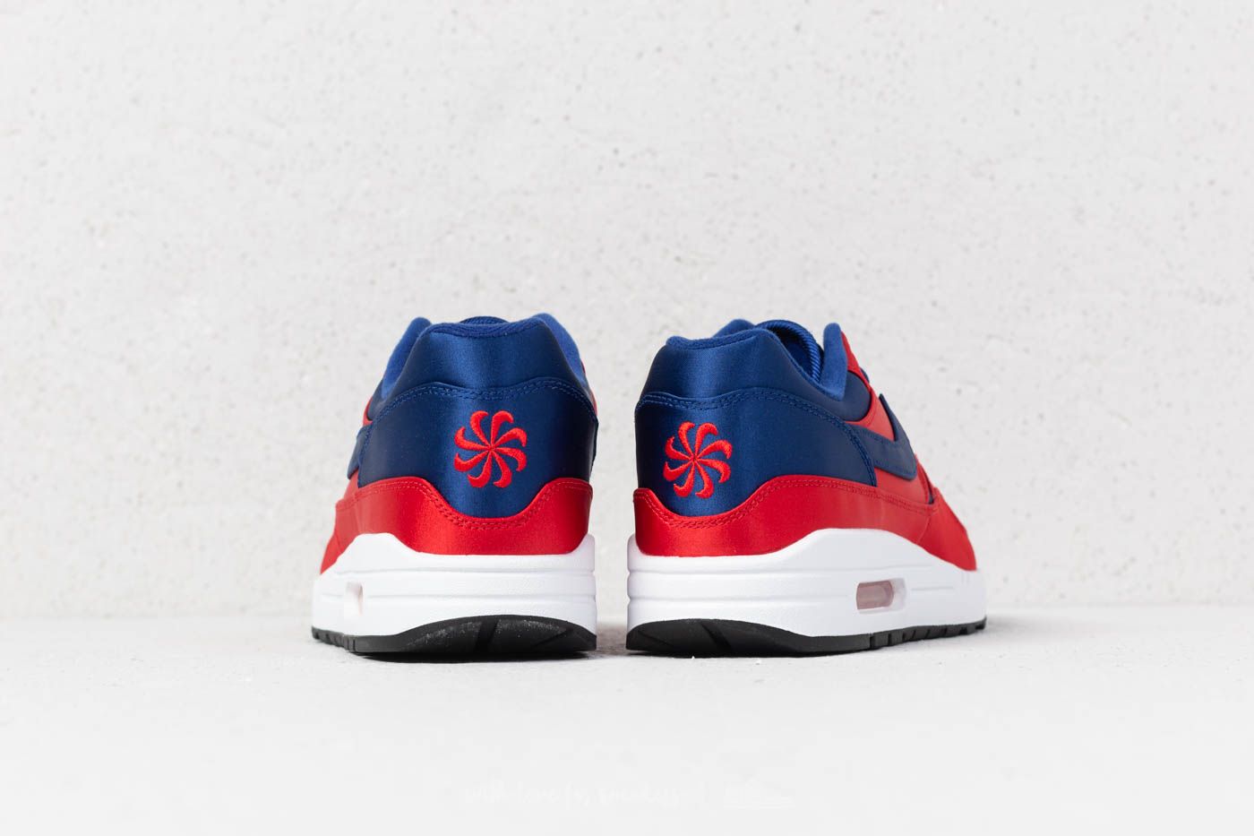 Herren Sneaker und Schuhe Nike Air Max 1 SE University Red/ Deep Royal Blue